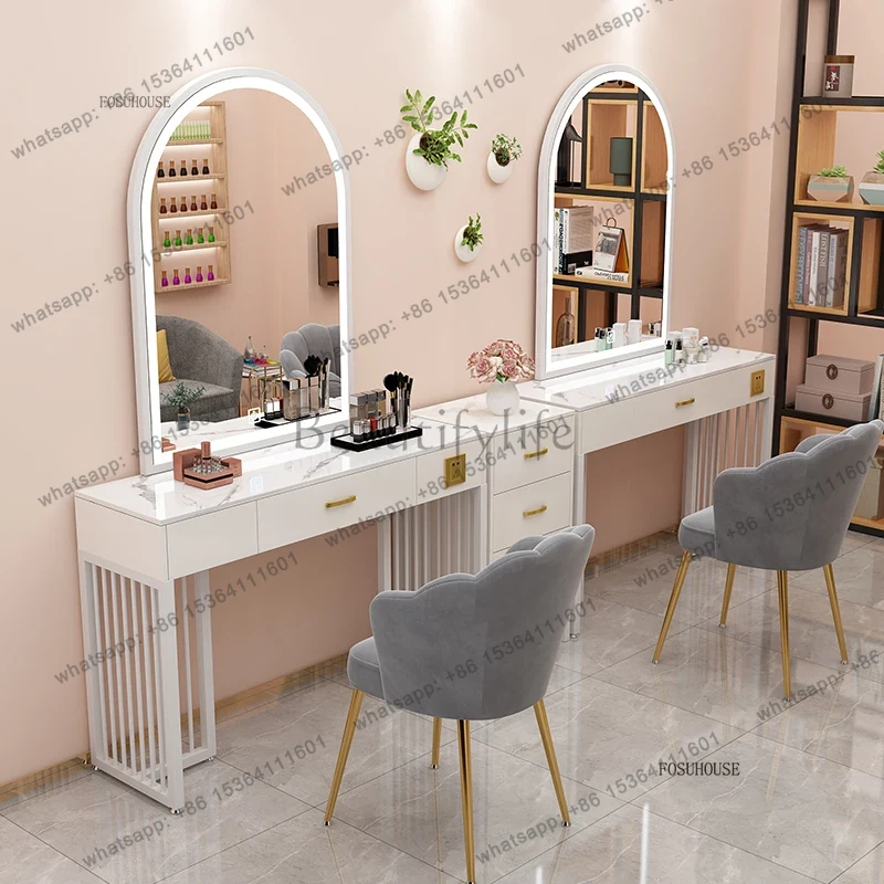 طاولة تجميل احترافية X4 للمتاج - مراجعة Beauty And Makeup Studio وسعره