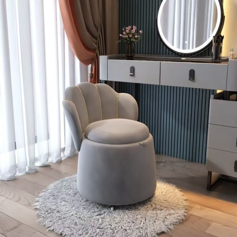 كرسي مكياج أنيق لغرفة النوم ال - مراجعة Beauty Makeup Chair وسعره