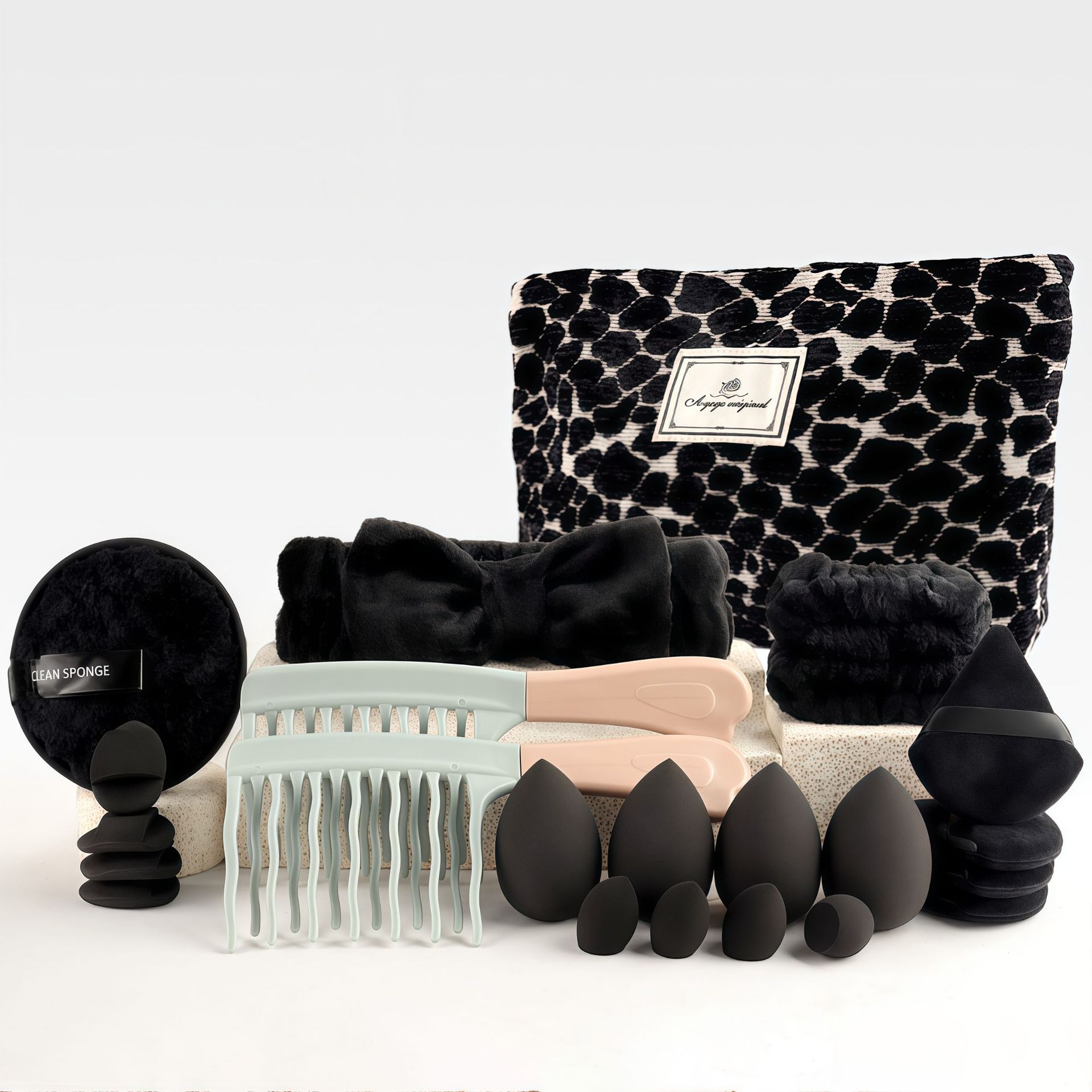 مجموعة فرش مكياج أنيقة بتصميم  - مراجعة Beauty Makeup Kit وسعره