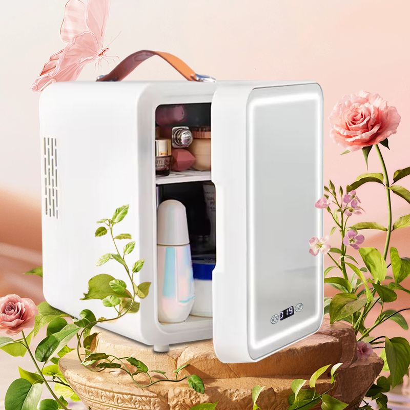 ثلاجة تجميل محمولة صغيرة بسعة  - مراجعة Beauty Makeup Fridge وسعره
