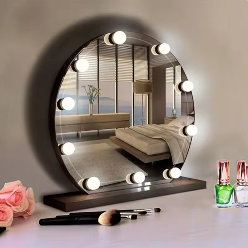 مصباح LED هوليوود USB لطاولة ا - مراجعة Beauty Makeup Desk وسعره