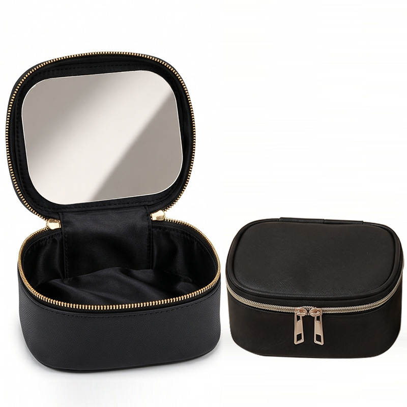 حقيبة مستحضرات تجميل محمولة جد - مراجعة Beauty Preservation Makeup Bag وسعره